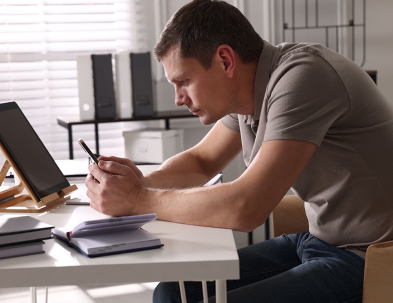 man-busy-on-mobile